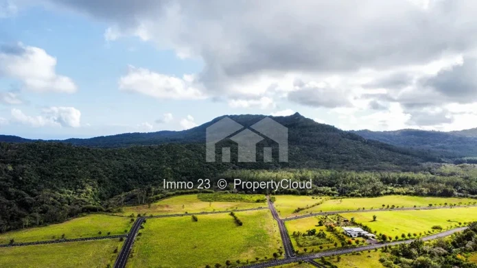 Residential Land - 2145m2 - Bois Ch00e9ri - Ref. TE94722VE