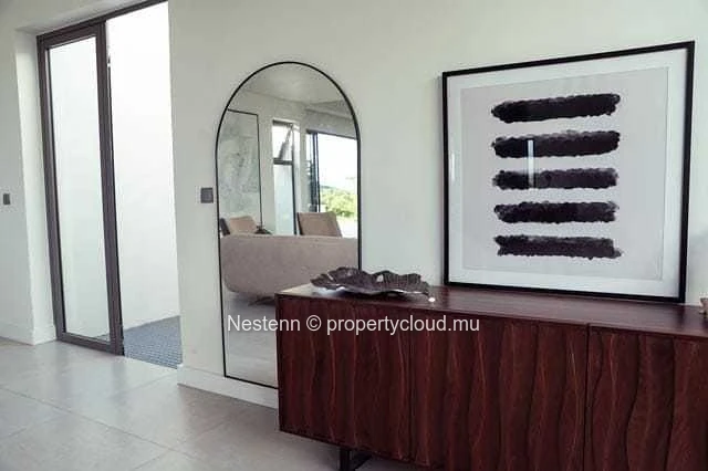 285 m2 villa on 1000 m2 of garden in the heart of nature