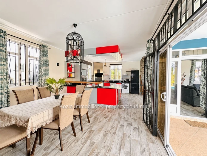 Villa Familiale Aux Beaux Volumes