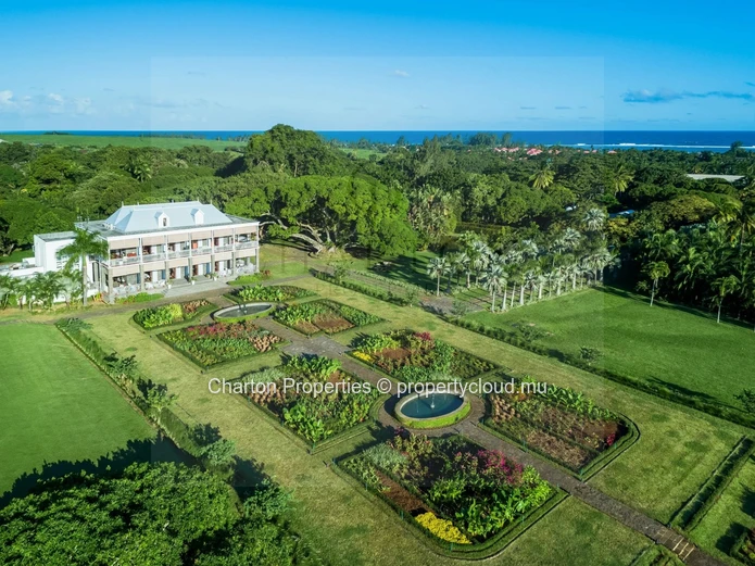 Villa contemporaine de 3 chambres au cœur d’un domaine golfique et balnéaire exclusif