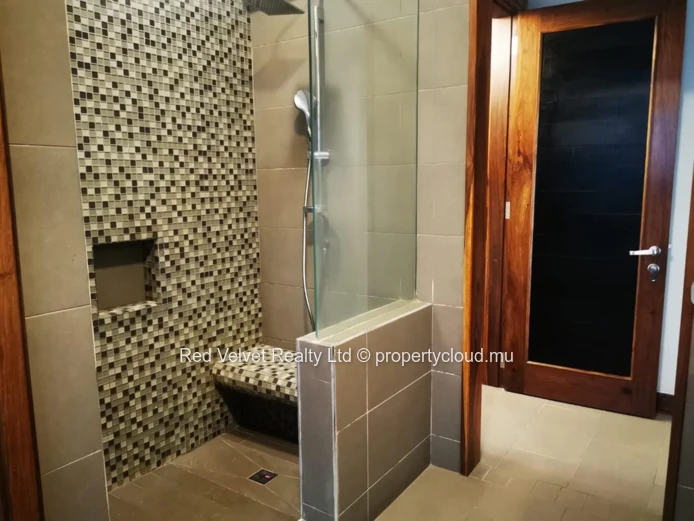 Appartement de 3 chambres à louer - Moka | Accès à la rivière | Résidence sécurisée