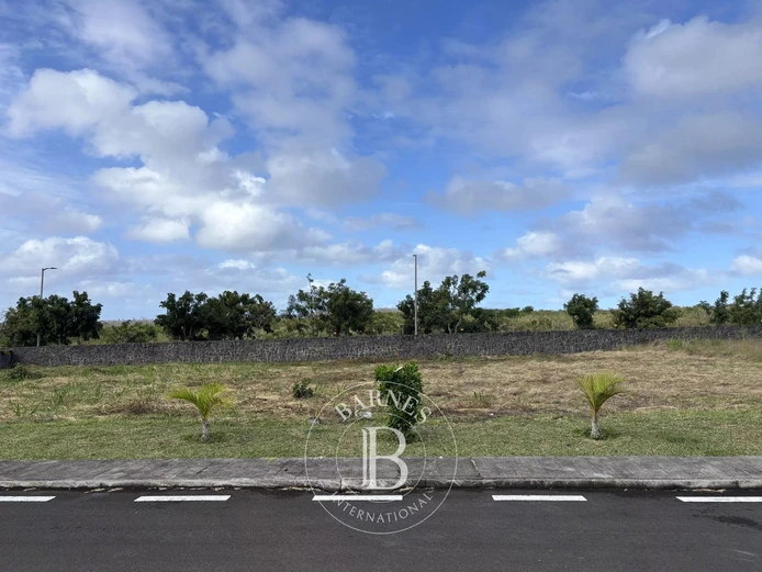 BEAU VALLON - Residential Plot - 1,659 m²