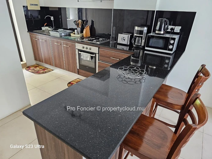 Appartement à vendre à Flic-En-Flac -Vue piscine