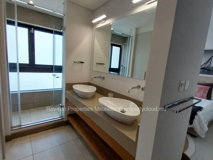 Duplexe de 3 chambres à Vendre à Grande Rivière Noire 