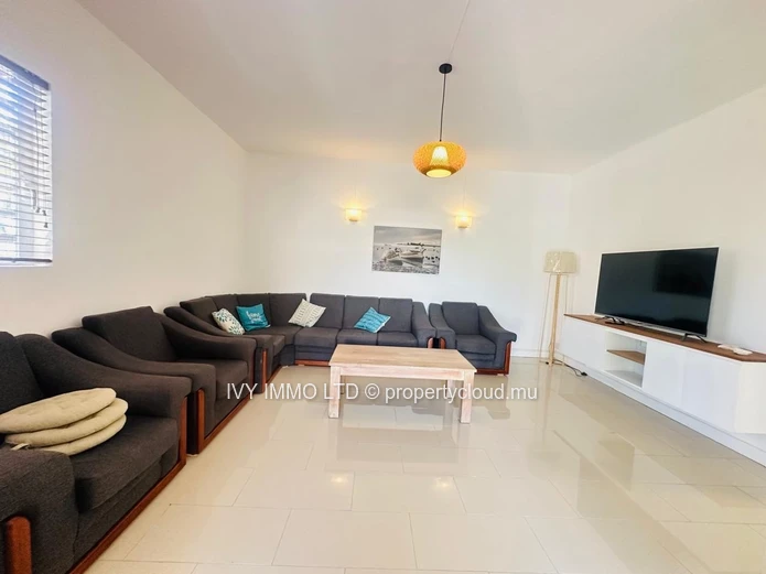 Townhouse For Rent – Trou Aux Biches