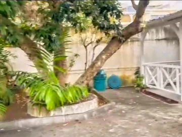 À Vendre : Charmante Maison De Plain-Pied à Quatre Bornes