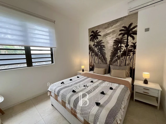 PEREYBERE - Modern garden Apartment with Beach Access - 3 Bedrooms