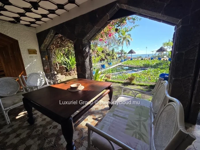 Calodyne – Family Villa For Rent