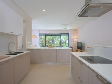 4 Bedroom Apartment
