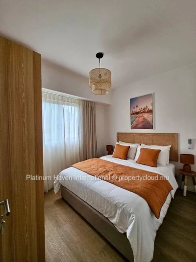 4 Bedroom Ground Floor Appartment In Tamarin 