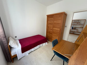 2 Bedroom Apartment