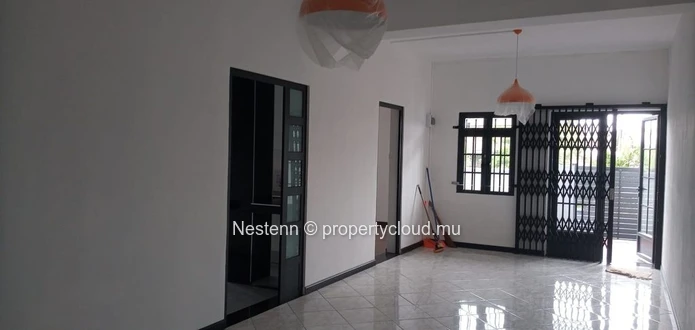 Duplex for office or residential use