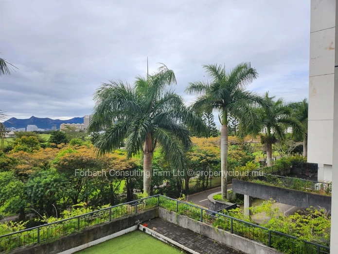 3 bedrooms apartment in Hillcrest Park,Quatre Bornes