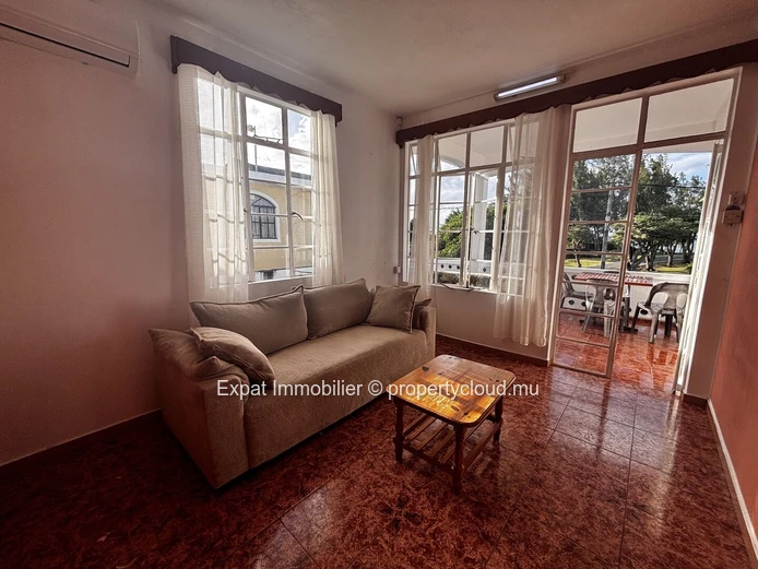 Cosy Apartment with Sea View in a Peaceful Setting – Pointe aux Canonniers