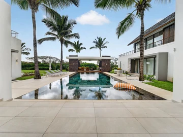 5 Bedroom Villa