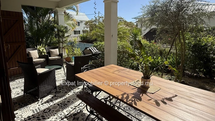 3-Bedroom Villa With Swimming Pool And Independent Guest Suite – Calodyne