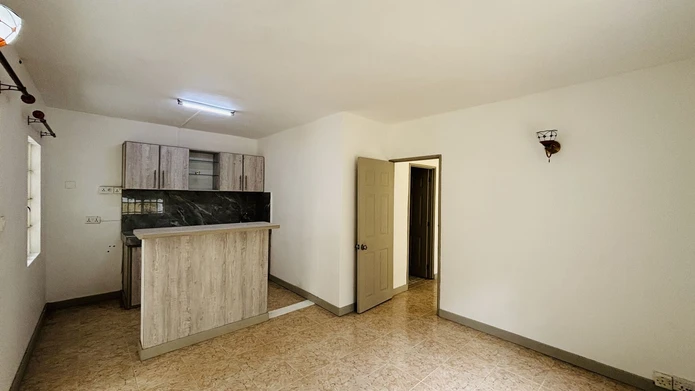 À Vendre – Maison À Trou Aux Biches