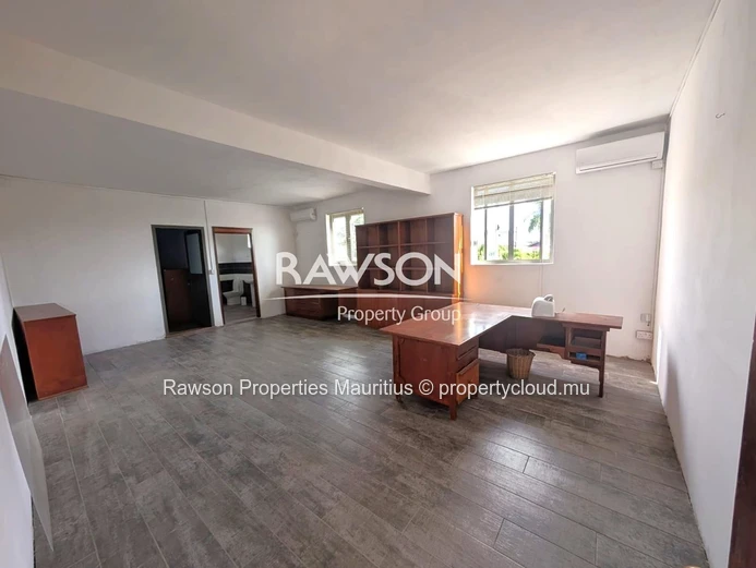 Commercial Space To Let In The Vale | Mur 125,000 Per Month | Prime Location | 420 Sqm