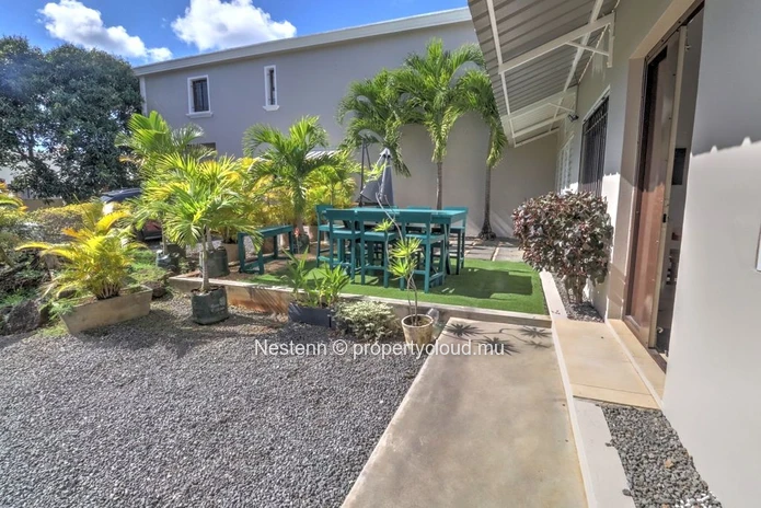 Modern & Charming Duplex for Rent in Péreybère
