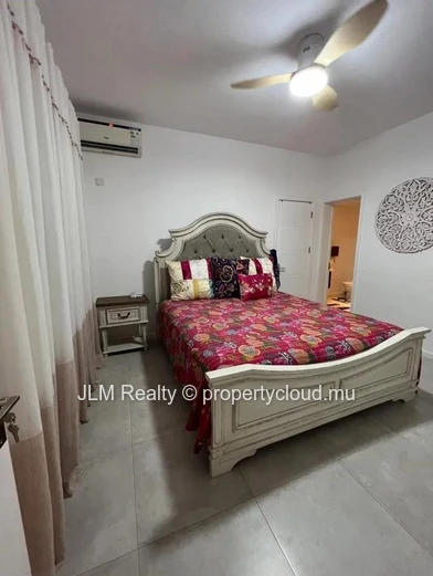 3-Bedroom Apartment for Sale in Tamarin, Mauritius – Close to the Beach and Amenities – Ideal Rental Investment