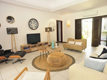 4 Bedroom Villa
