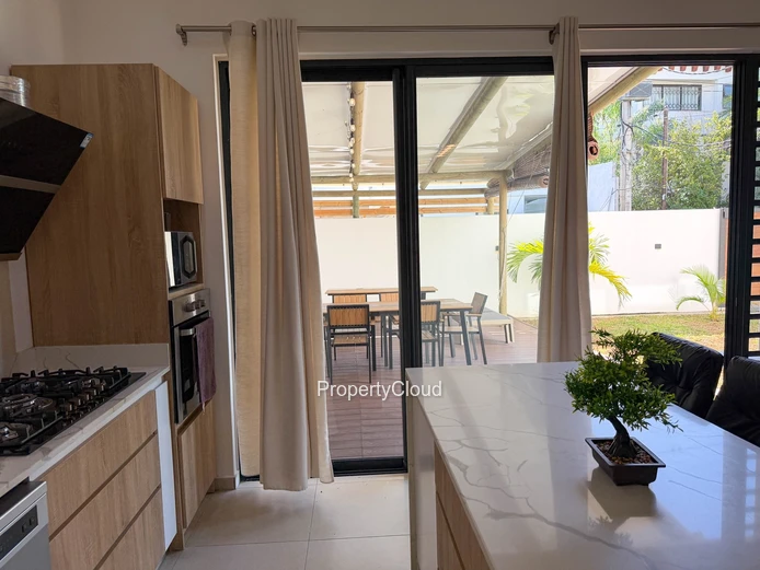 For Rent - 3 Bedroom Ground Floor Apartment - Trou Aux Biches Coastal Road