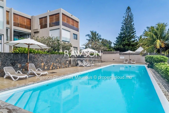 3-Bedroom Apartment | Beachfront & Sea View | Swimming Pool | Pointe Aux Biches