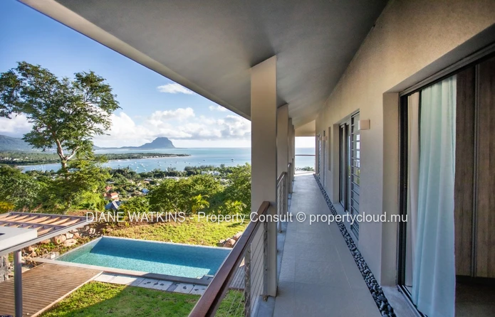 Villa contemporaine de 5 chambres à louer avec vue mer et piscine privée – Rivière Noire
