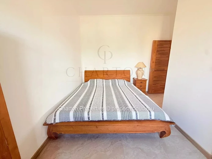 Elegant 3-bedroom apartment just a stone's throw from the lagoon