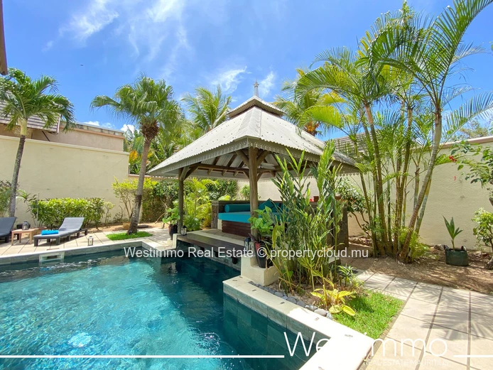 Pereybere - For rent Magnificent Balinese Villa with pool in a secure complex