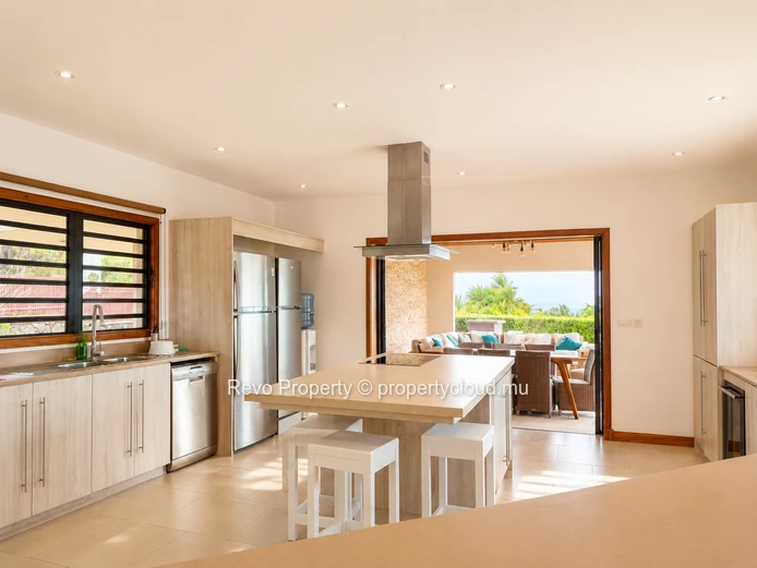 A 6-Bedroom Hillside Sanctuary with Panoramic Ocean Views.