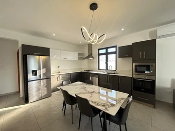 Villa de 4 Chambres