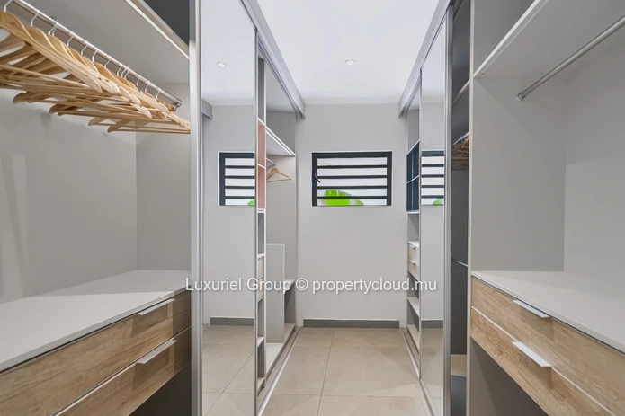 Grand Baie – Villa D’Exception 4 Chambres En Suite En Résidence Sécurisée