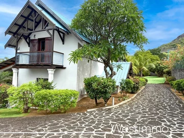4 Bedroom Villa