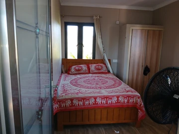 12 Bedroom Building