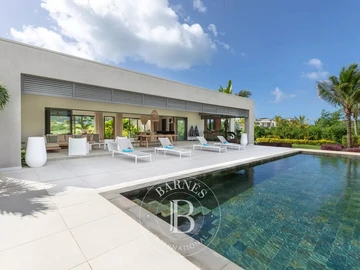 4 Bedroom Villa