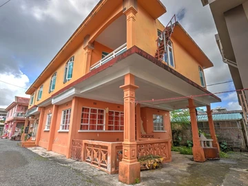 7 Bedroom House