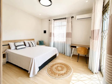 4 Bedroom Villa