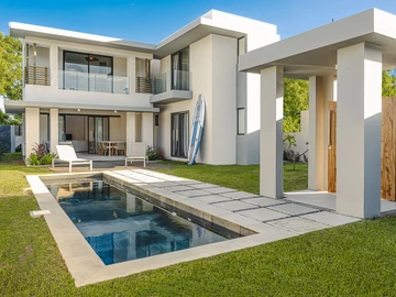 4 Bedroom Townhouse, Duplex