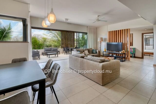 Penthouse PDS 3 chambres avec piscine à vendre à Mon Choisy
