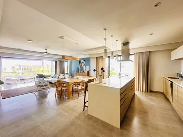 2 Bedroom Commercial Property