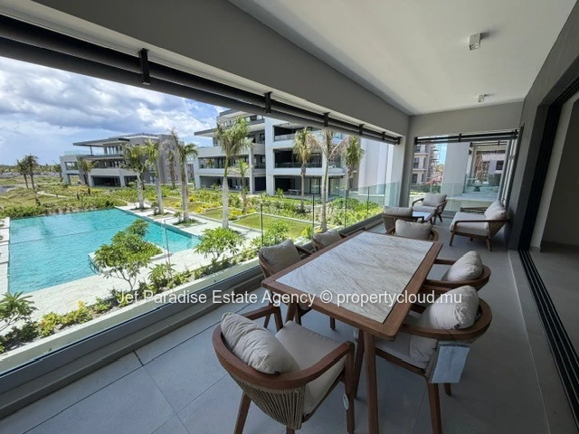 Appartement Moderne Neuf de 150 m² dans une Résidence Sécurisée avec Piscine commune