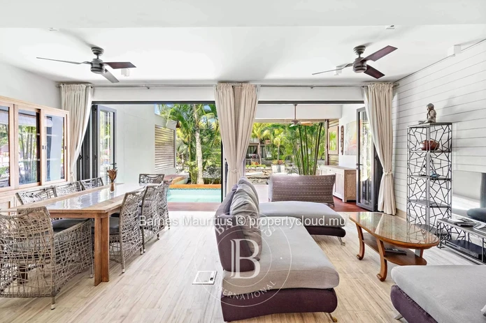 BLACK RIVER - Marina Duplex - 3 Bedrooms