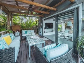 4 Bedroom Villa
