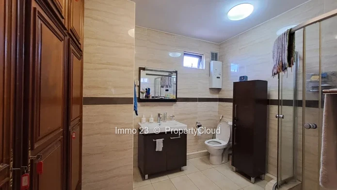 Appartement - 3 chambres - Quatre Bornes - Ref. AP87297VE