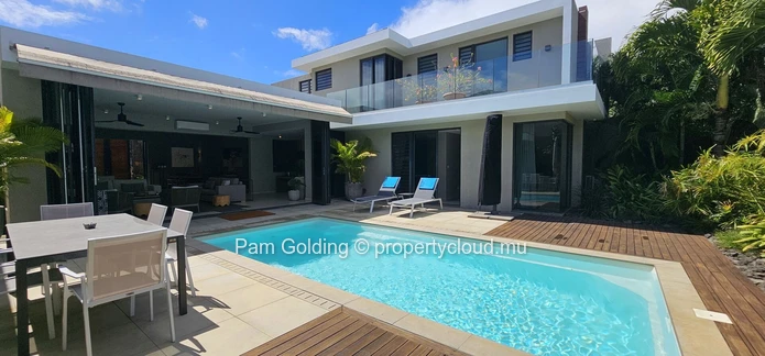 Villa contemporaine de 4 chambres à vendre à Pereybère, Île Maurice