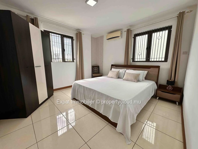 2-Bedroom House for Rent in Péreybère – Private Pool, Security & Convenient Location Near Chemin Le Flamant