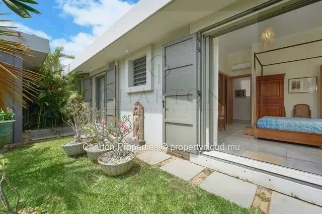 Villa de 3 chambres en suite - Une signature résidentielle à Balaclava