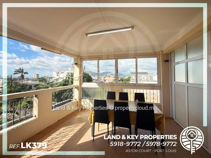 Appartement meublé de 2 chambres à vendre à Sodnac – Quatre Bornes