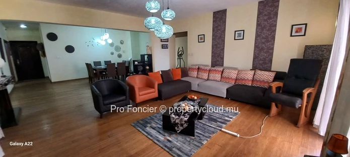 Apartment for sale in Beau-Bassin - Very Spacious Apartment in a Chic Neighbourhood 